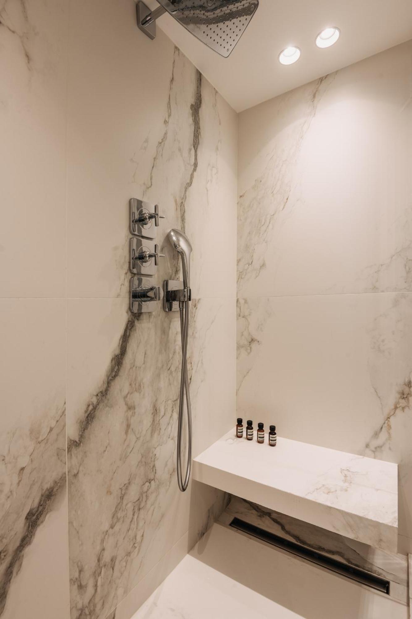 Highstay - Luxury Serviced Apartments - Louvre-Rivoli Paris Ngoại thất bức ảnh